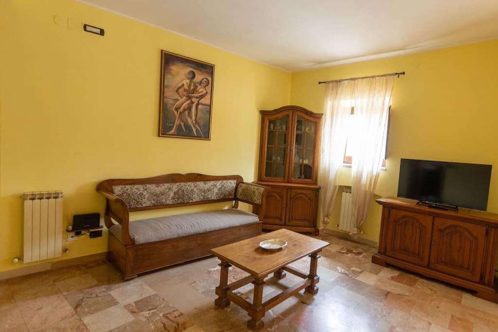 Caldora Apartment LʼAquila Dış mekan fotoğraf